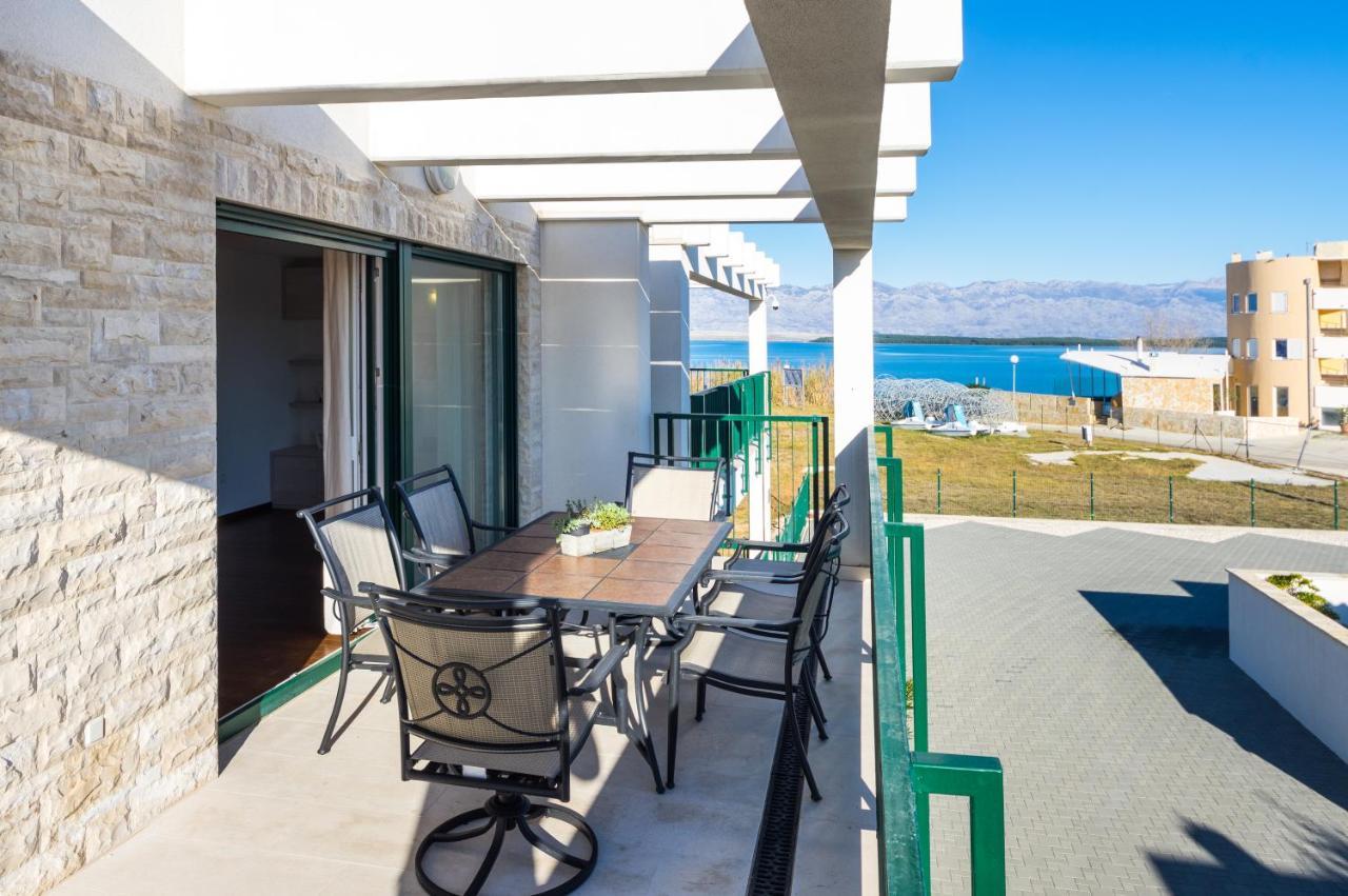 Queen Beach Apartments Нін Екстер'єр фото