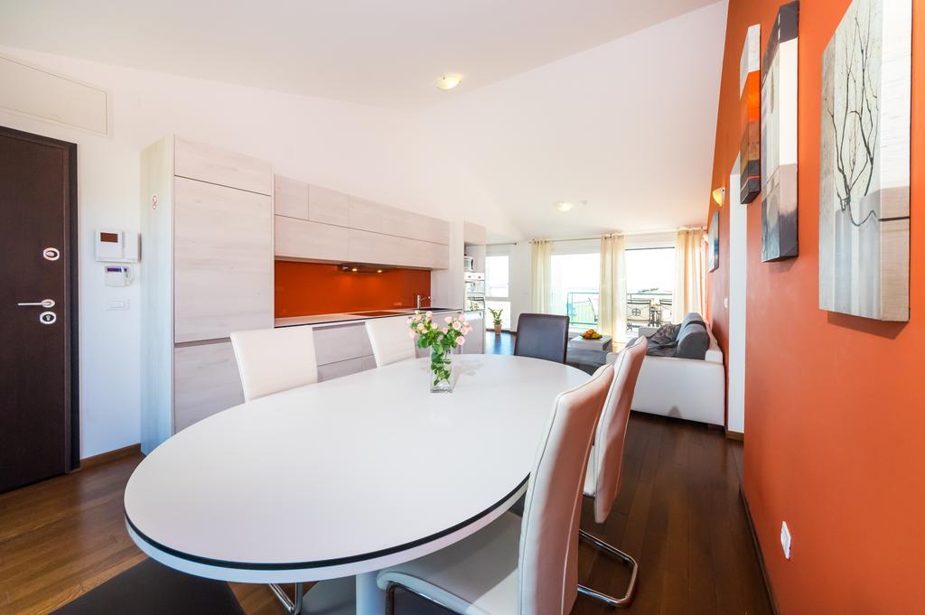 Queen Beach Apartments Нін Екстер'єр фото